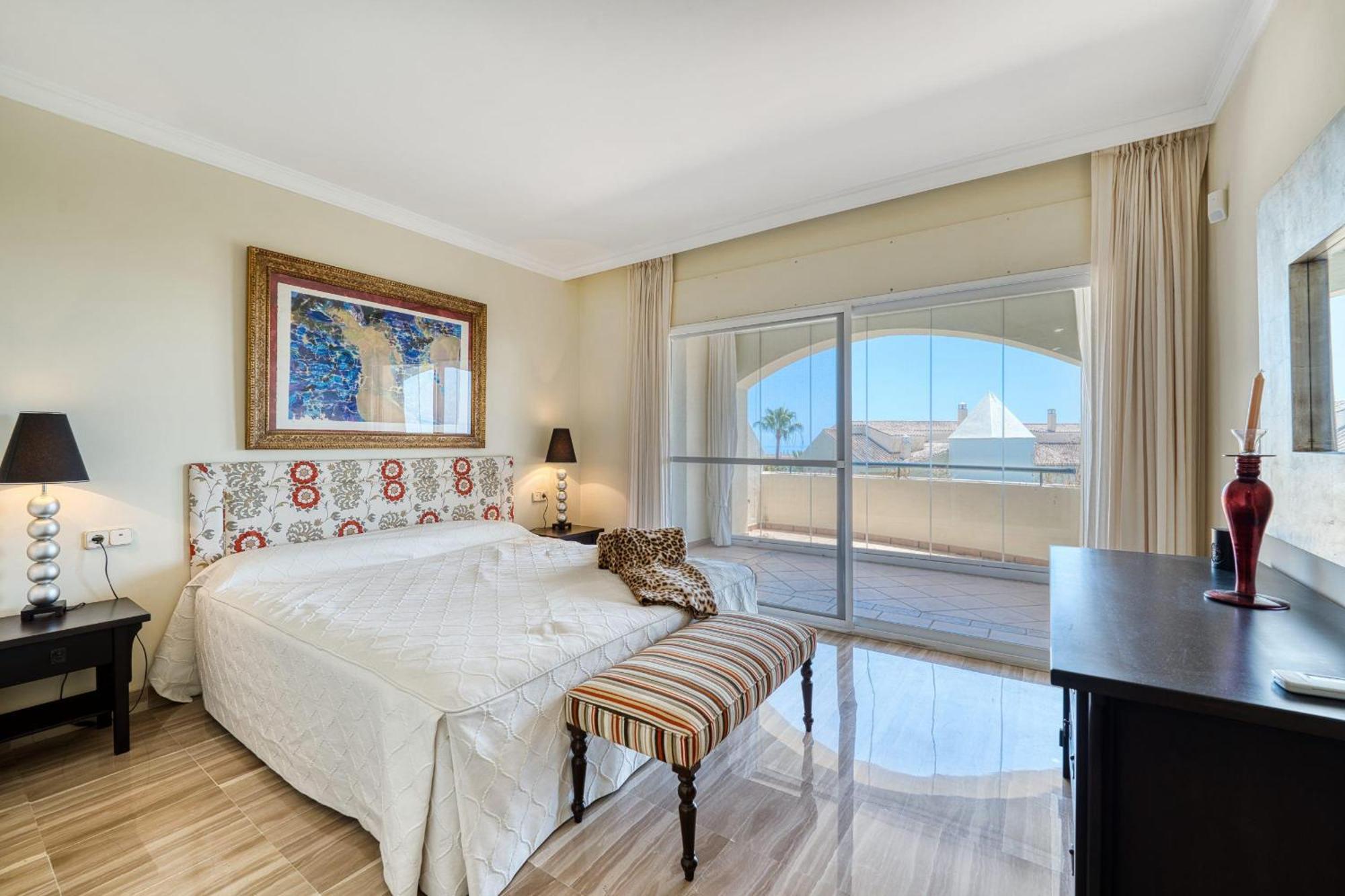 3030 Elegant Beachside Penthouse With Sea Views Marbellac
